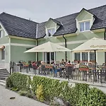 Hotel Komorni Hurka