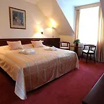 Komorni Hurka Hotel 4*