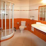 Hotel Komorni Hurka 4*