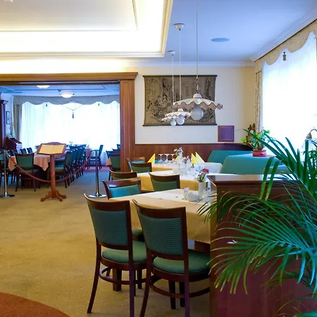 Hotel Komorni Hurka 4*