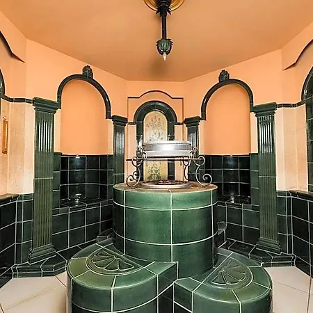 Hotell Komorni Hurka