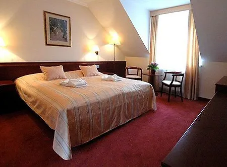 Komorni Hurka Hotel 4*