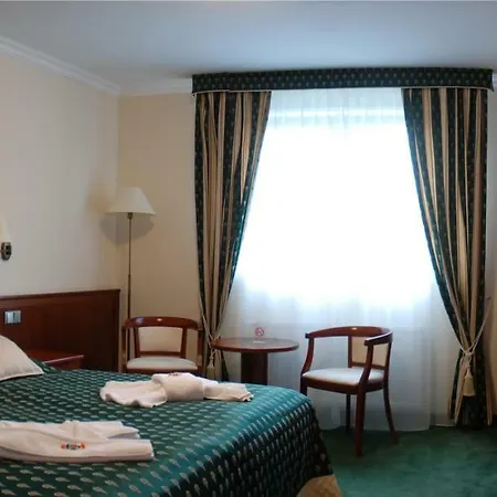 Komorni Hurka Hotel 4*