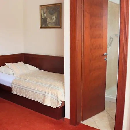 فندق Komorni Hurka 4*