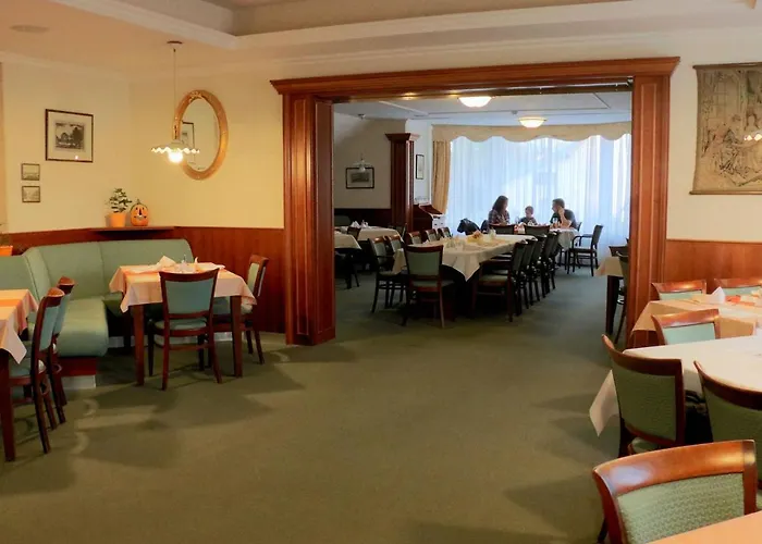 Hotel Komorni Hurka 4*